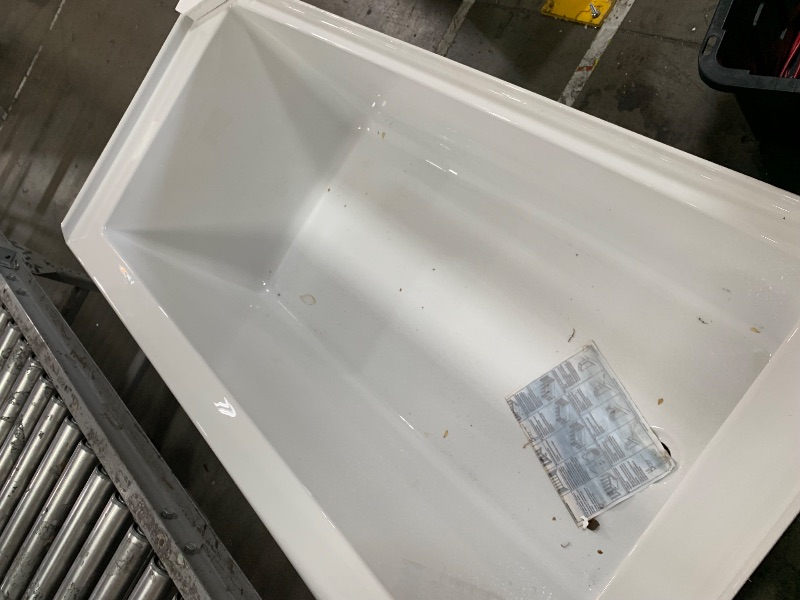 Photo 1 of *** FINAL SALE *** Kohler UNDERSCOREB60X30 IA BATH, RH HEIGHT 22IN