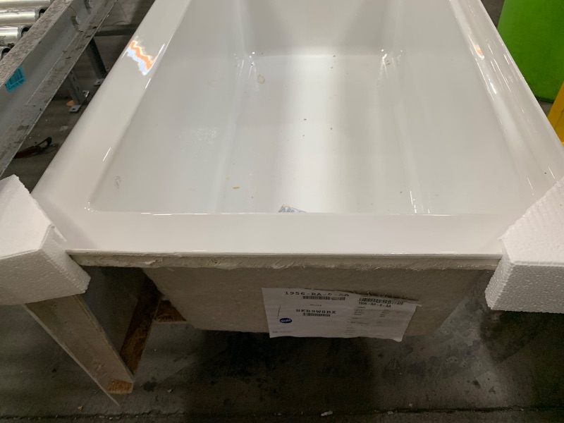 Photo 1 of *** FINAL SALE *** Kohler UNDERSCOREB60X30 IA BATH, RH HEIGHT 22IN