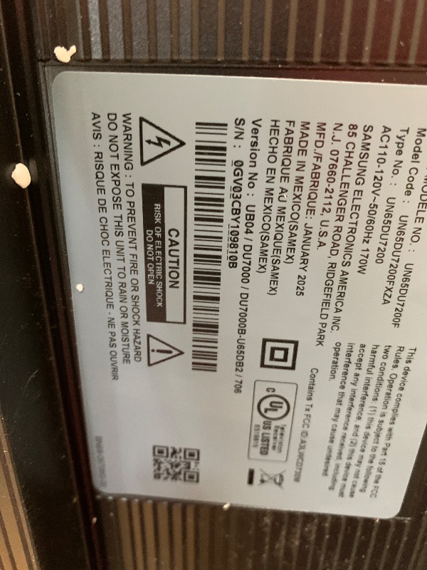 Photo 1 of ************BACK OF TV IS CRACKED, DOESNT SEEM TO AFFECT SCREEN****************

SAMSUNG 65-Inch Class Crystal UHD 4K DU7200 Series HDR Smart TV w/Object Tracking Sound Lite, PurColor, Motion Xcelerator, Mega Contrast, Q-Symphony (UN65DU7200, 2024 Model)