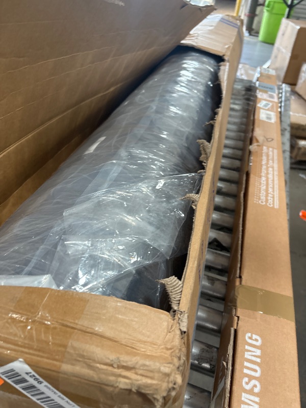Photo 1 of SIMARTH Mattress Memory Foam Hybrid Mattress with Motion Isolation and Pressure Relief, Strong Edge Support, Pocket Spring King Size Mattress in a Box (12 Inch Medium, King)