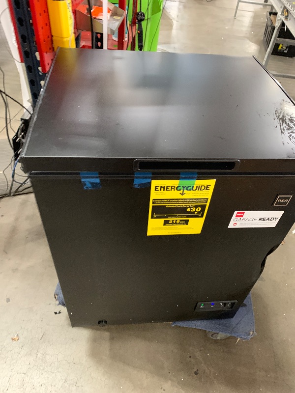 Photo 1 of ***FINAL SALE/PARTS ONLY ITEM*** ARCTIC CHEF ACFR450-BLACK 4.5 Cu Ft Single Door Mini Fridge, Black