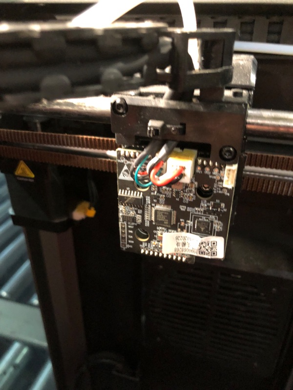 Photo 1 of  - MAJOR DAMAGE - FOR PARTS ONLY - SEE COMMENTS***
Creality K1 Max 3D Printer with Smart AI Function 600mm/s Printing Speed 20000mm/s² Acceleration, Core XY Structure 11.81x11.81x11.81 inch Large Build Volume Auto Leveling Dual-Gear Extruder