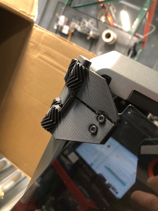 Photo 1 of  - MAJOR DAMAGE - FOR PARTS ONLY - SEE COMMENTS***
Creality K1 Max 3D Printer with Smart AI Function 600mm/s Printing Speed 20000mm/s² Acceleration, Core XY Structure 11.81x11.81x11.81 inch Large Build Volume Auto Leveling Dual-Gear Extruder