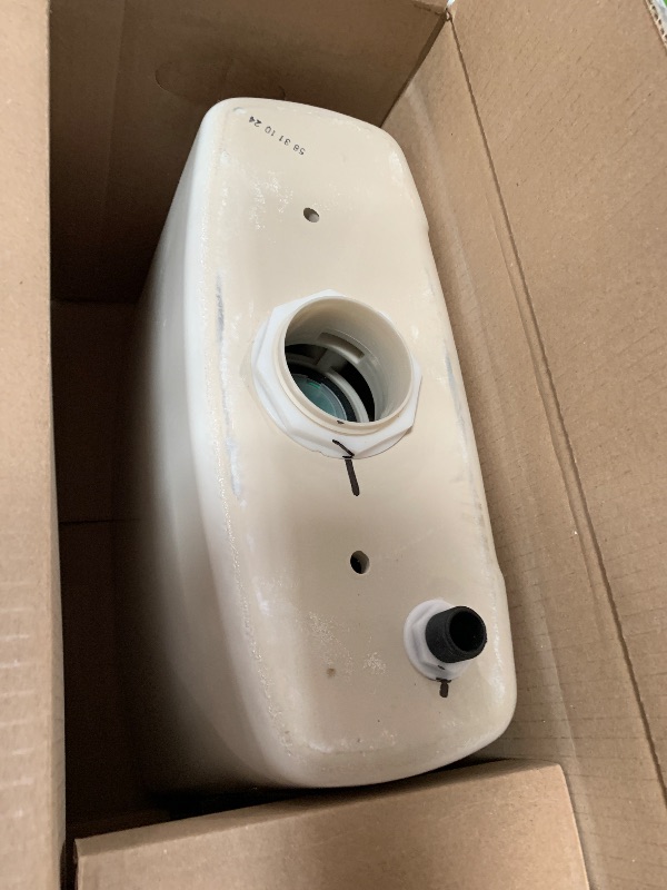 Photo 1 of *************THIS ONLY INCLUDES THE TANK******************

TOTO Drake Transitional Two-Piece Elongated 1.28 GPF Universal Height TORNADO FLUSH Toilet with CEFIONTECT, Cotton White - CST786CEFG#01