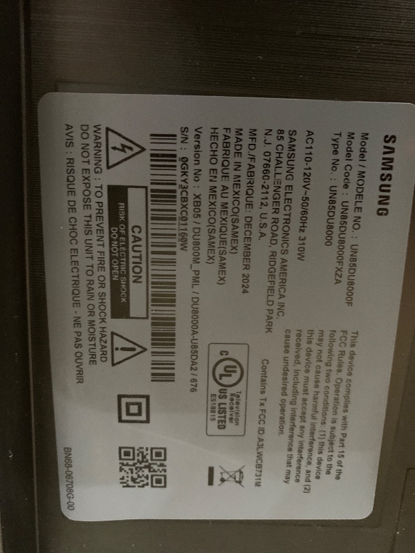Photo 1 of ********************SCREEN DAMAGED***************

SAMSUNG 85-Inch Class 4K Crystal UHD DU8000 Series HDR Smart TV w/Object Tracking Sound Lite, Motion Xcelerator 120Hz, Ultra Slim Design, Gaming Hub, Alexa Built-in (UN85DU8000, 2024 Model)