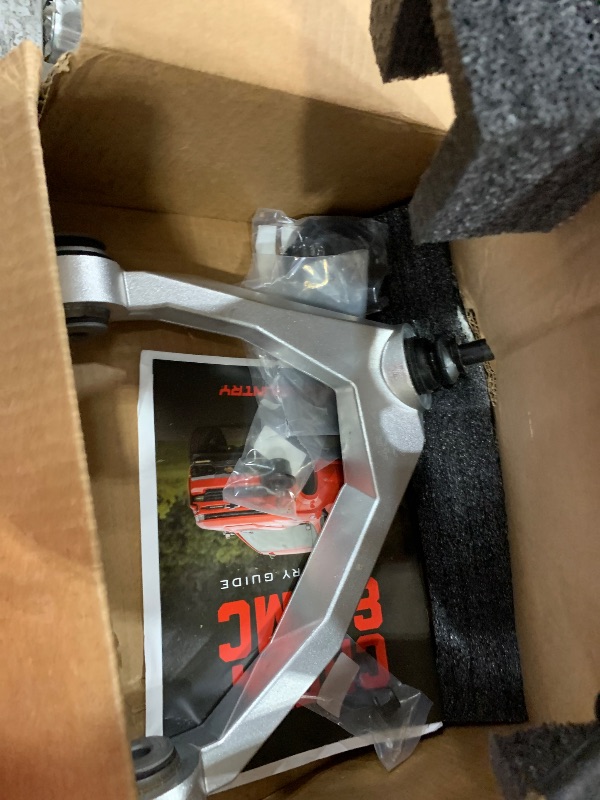 Photo 1 of **************PARTIAL SET, DOES NOT INCLUDE SOME OF THE PARTS********************

Rough Country 3.5" Lift Kit w/N3 Struts for 14-16 Chevy/GMC 1500 2WD - 198.23