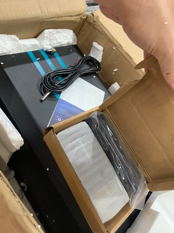 Photo 1 of (PARTS) (NOT FUNCTIONAL) Renogy 3000w Pure Sine Wave Inverter Charger 12V DC to 120V AC Surge 9000w for Off-Grid Solar RV Boat Home w/LCD Display, Auto Transfer Switch, Compatible with Lithium Battery