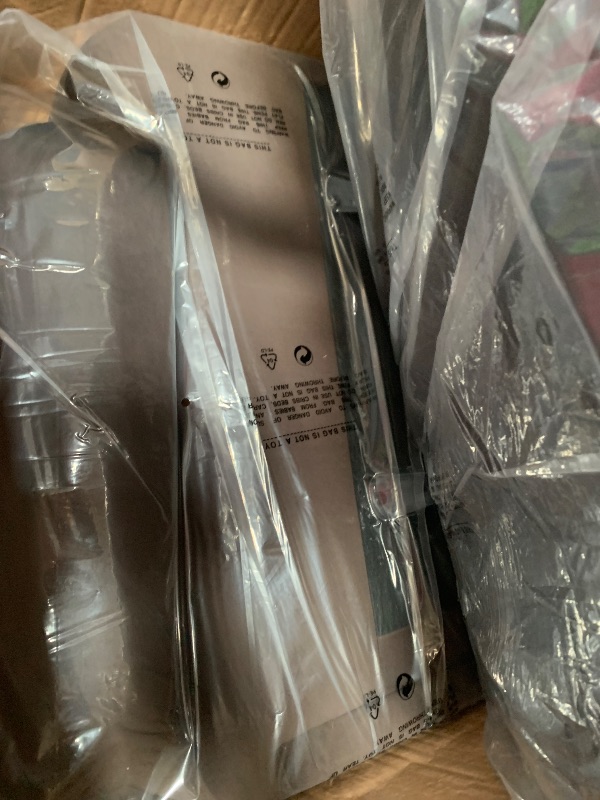 Photo 1 of ***************INCOMPLETE ITEM, THIS IS JUST 1 BOX OUT OF MULTIPLE*****************

Reclining Chair