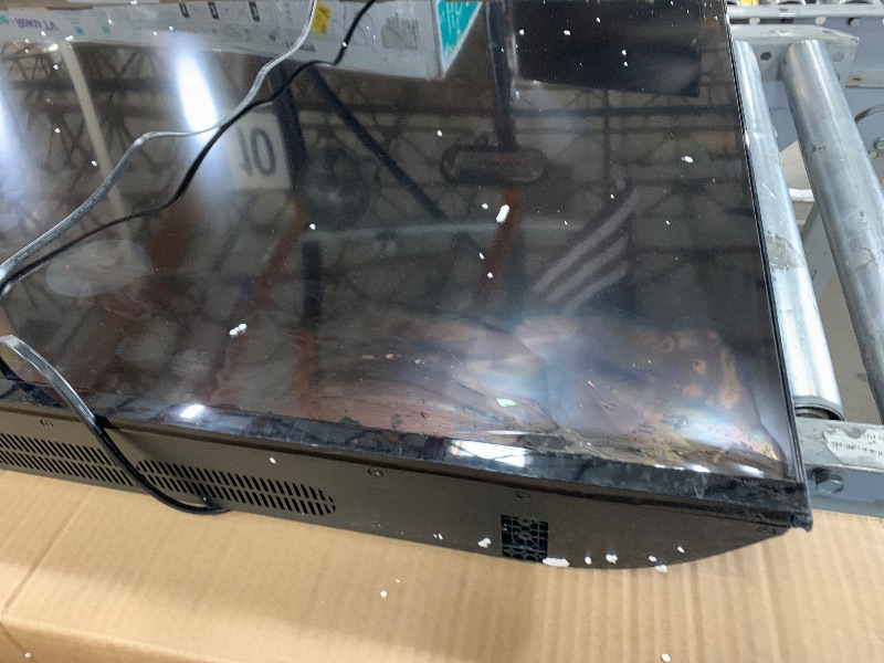 Photo 1 of **************SCREEN DESTROYED, NON-FUNCTIONAL***************************

Roku Smart TV – 55-Inch Select Series 4K HDR RokuTV with Roku Enhanced Voice Remote, Brilliant 4K Picture, Automatic Brightness, & Seamless Streaming – Live Local News, Sports, Fam