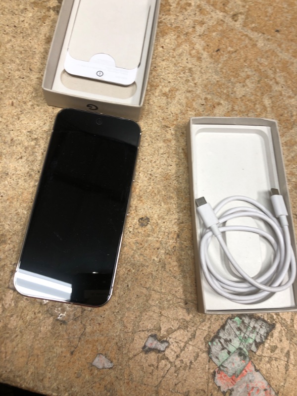 Photo 2 of *****PHONE DOES NOT SEEM TO POWER ON*******

Google Pixel 9 Pro - Unlocked Android Smartphone with Gemini, Triple Rear Camera System, 24-Hour Battery, and 6.3" Super Actua Display - Porcelain - 128 GB