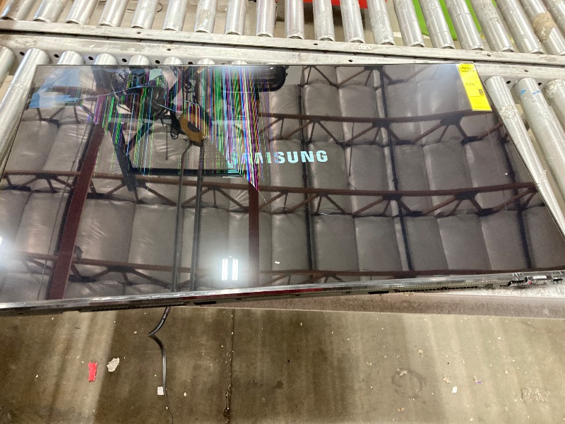 Photo 1 of **SMASHED SCREEN FINAL SALE**SAMSUNG 43-Inch Class 4K Crystal UHD DU8000 Series HDR Smart TV w/Object Tracking Sound Lite, Motion Xcelerator 120Hz, Ultra Slim Design, Gaming Hub, Alexa Built-in (UN43DU8000, 2024 Model)