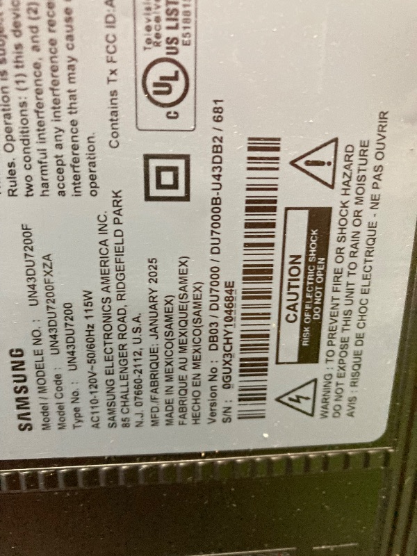 Photo 1 of **SMASHED SCREEN**SAMSUNG 43-Inch Class Crystal UHD 4K DU7200 Series HDR Smart TV w/Object Tracking Sound Lite, PurColor, Motion Xcelerator, Mega Contrast, Q-Symphony (UN43DU7200, 2024 Model)