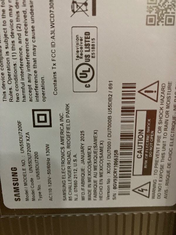 Photo 1 of **SMASHED SCREEN FINAL SALE **SAMSUNG 55-Inch Class Crystal UHD 4K DU7200 Series HDR Smart TV w/Object Tracking Sound Lite, PurColor, Motion Xcelerator, Mega Contrast, Q-Symphony (UN55DU7200, 2024 Model)