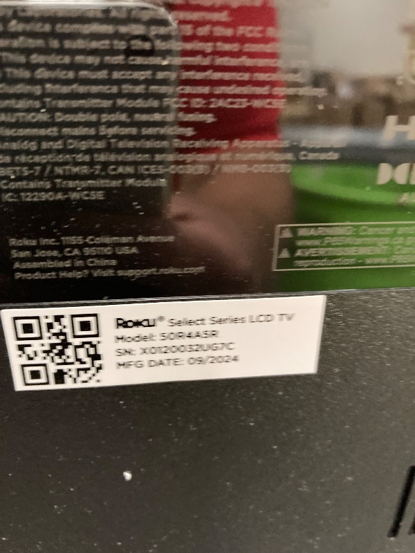 Photo 1 of **SMASHED SCREEN FINAL SALE**Roku Smart TV 2025 – 50-Inch Select Series, 4K HDR TV – RokuTV with Enhanced Voice Remote – Flat Screen LED Television with Wi-Fi for Streaming Live Local News, Sports, Family Entertainment