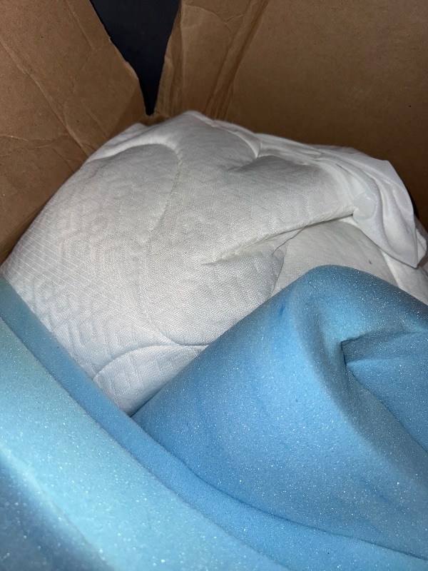 Photo 1 of (MAJOTR5 USAGE) Sleep Innovations Cooling Comfort Gel Memory Foam Dual Layer Mattress Topper, 4 Inch, Twin Size, Pillow Top Cover