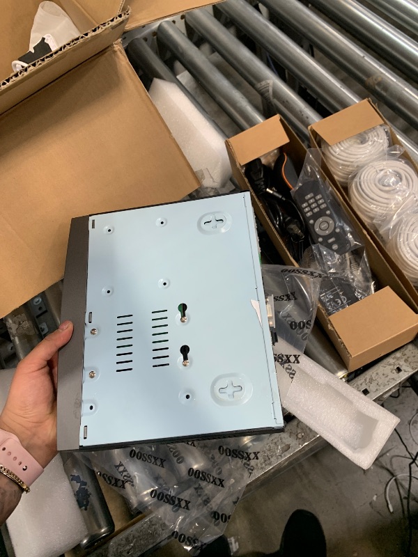 Photo 1 of Auto Tracking 4K 2-Way Audio PTZ PoE Outdoor Wired Security Cameras System Home Wired Cameras Video Surveillance ***ONLY 5 OUT OF 8 CAMARAS INCLUDED