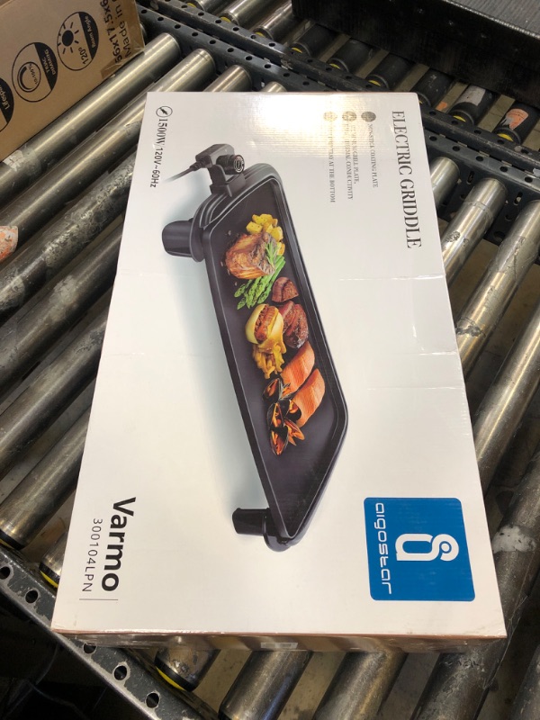 Photo 2 of Aigostar Varmo Nonstick Electric Griddles - 1500W Pancakes Griddle Grill with Drip Tray 10 X 20 Family-Sized Black
