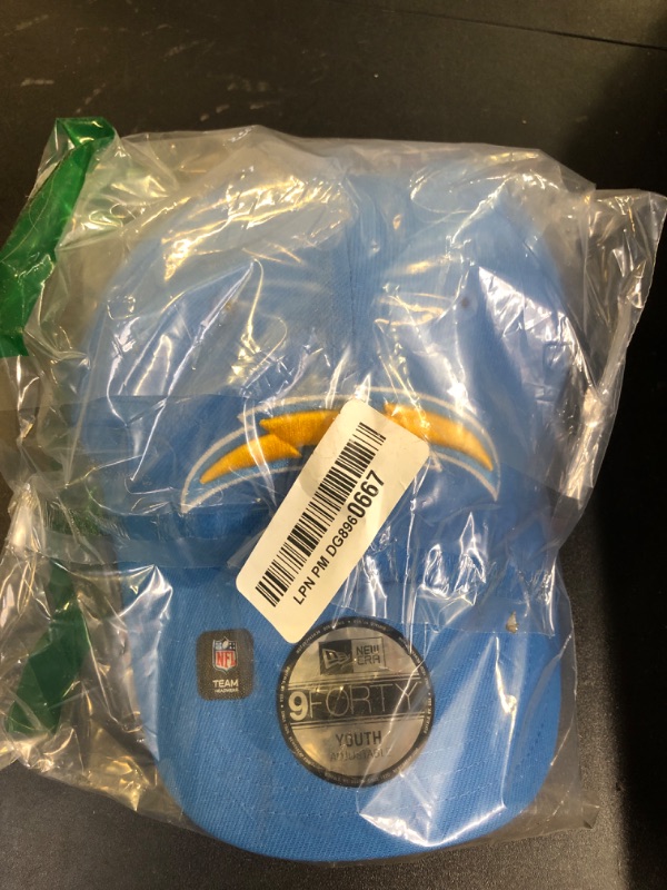 Photo 1 of New Era Youth NFL The League 9Forty Adjustable Hat Cap One Size Fits All (Los Angeles Chargers Alternate)