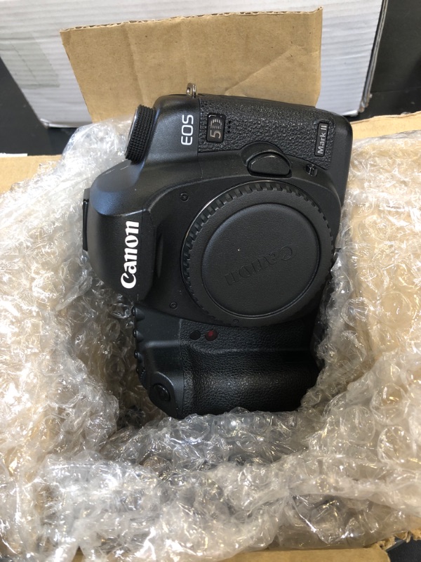 Photo 3 of Canon EOS 5D Mark II Full Frame DSLR Camera (Body Only) (Old Model)