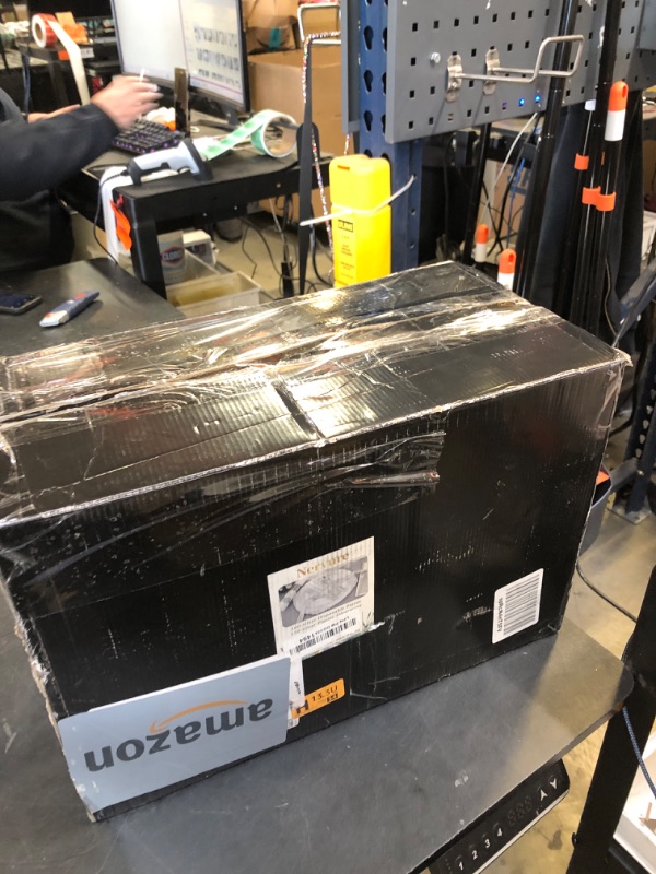 Photo 1 of Nervure 350PCS Silver Plastic Plates - Silver Plastic Dinnerware Sets for 50 Guests - 100 Silver Disposable Plates, 150 Silver Plastic Silverware, 50 Cups, 50 Napkins for Wedding & Party