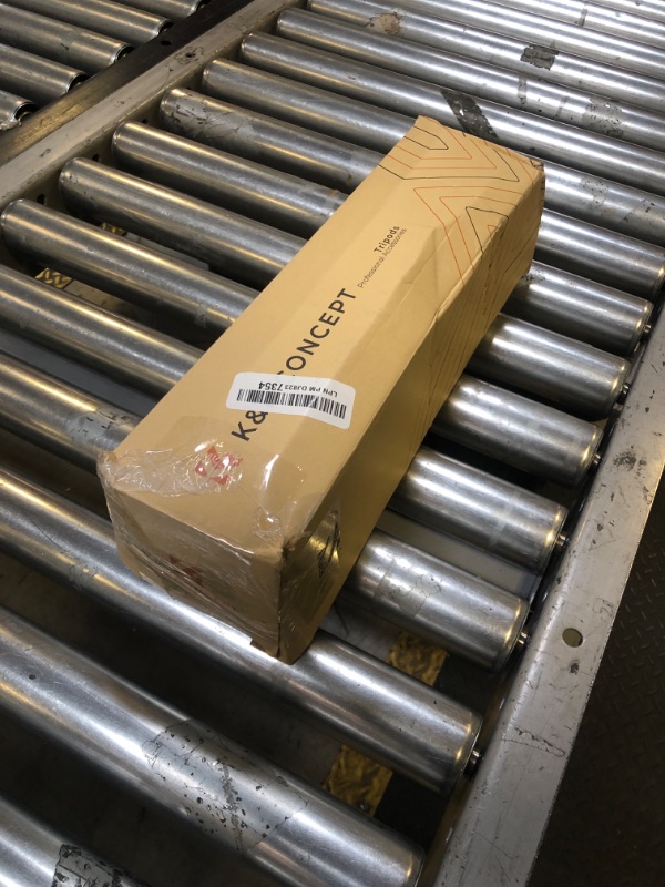 Photo 1 of K&F Concept 60 inch Carbon Fiber Camera Tripod,Super Lightweight Compact Travel Tripod with 360 Degree Ball Head,Quick Release Plate,Detachable Monopod 8KG Load Capacity for SLR DSLR C225C0 (BA225)