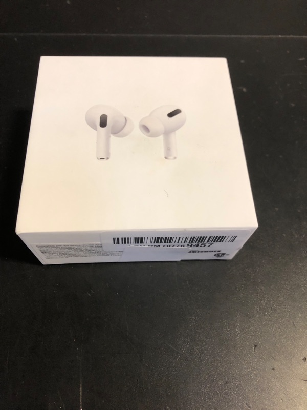 Photo 2 of Apple AirPods Pro (1st Generation) with MagSafe Charging Case --- left ear piece does not work