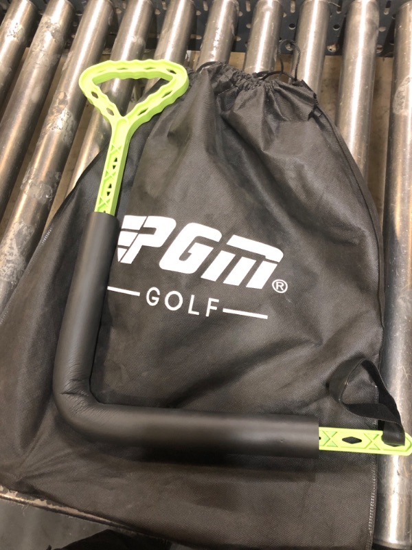 Photo 1 of 
PGM Improve Speed Practice Beginner Posture Corrector Golf Swing Training Aid Wrist Control Spinner Motion Trainer