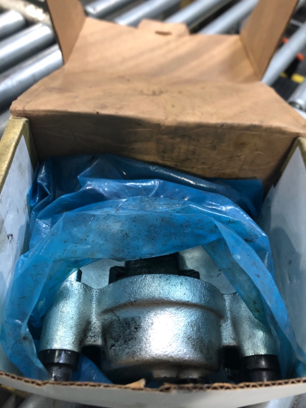 Photo 1 of ACDelco Gold 18FR741N Front Passenger Side Disc Brake Caliper Assembly (Friction Ready)