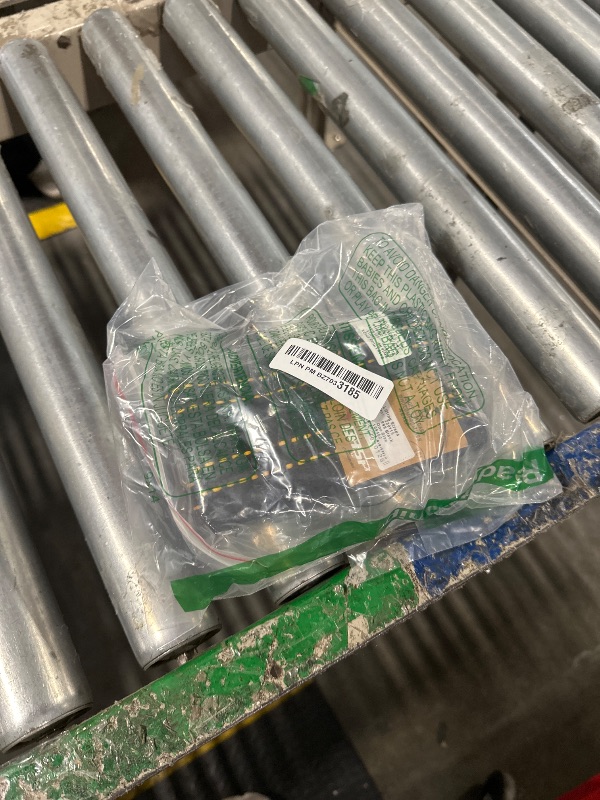 Photo 1 of Gasp Gym Lifting Straps | 23" Cotton Wrist Straps for Weightlifting, Workout, Powerlifting, Strength Training and Deadlifts for Men & Women - Adjustable Size, Loop Style, Improves and Strengthens Grip