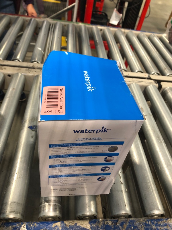 Photo 2 of ***NEEDS TO BE CLEANED*** Waterpik Aquarius Water Flosser Professional For Teeth, Gums, Braces, Dental Care, Electric Power With 10 Settings, 7 Tips For Multiple Users And Needs, ADA Accepted, White WP-660, Packaging May Vary