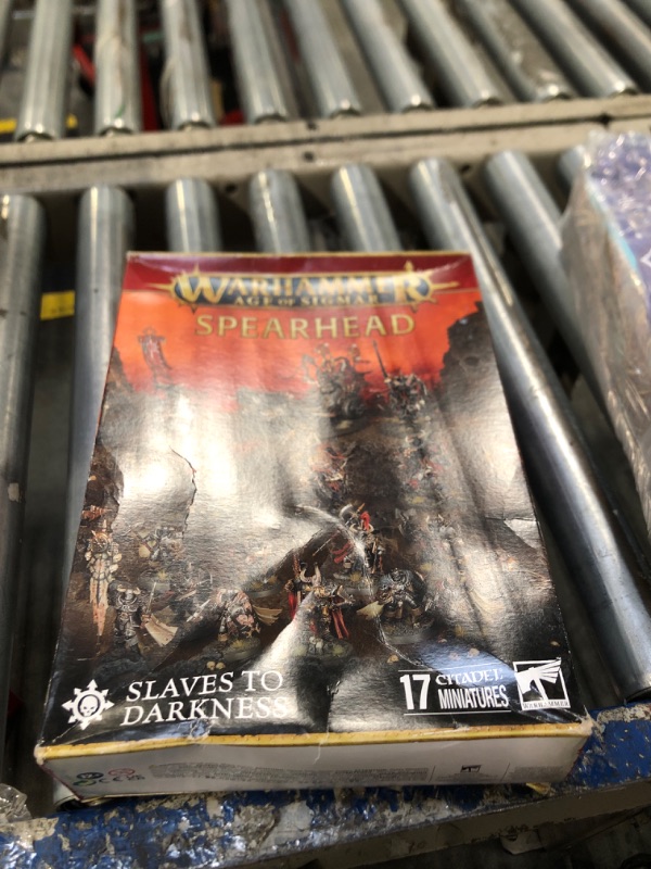 Photo 1 of Games Workshop Warhammer AoS - Spearhead Slave to Darkness