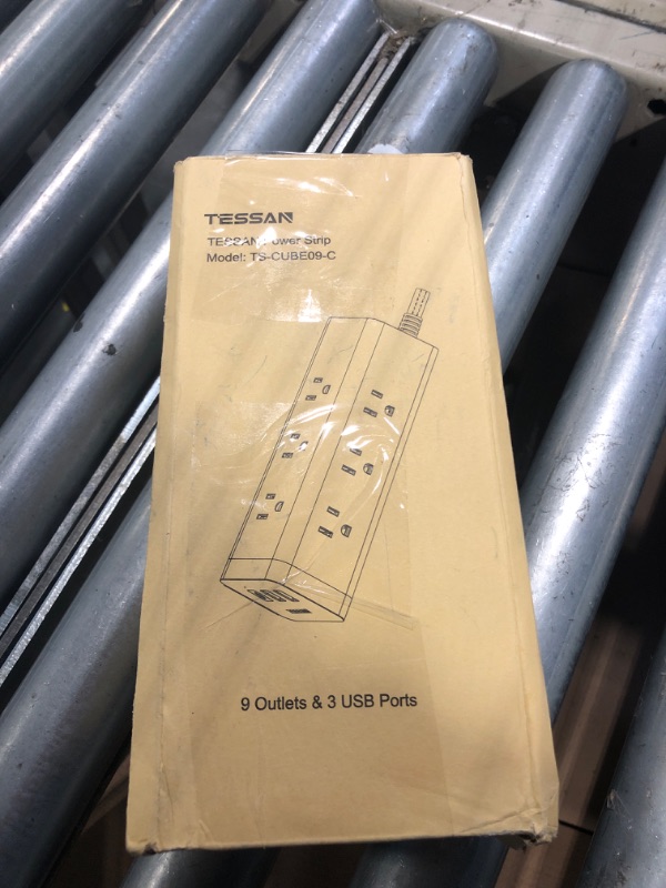 Photo 1 of Surge Protector Power Strip 15 Ft, TESSAN Flat Plug Long Extension Cord with 9 Outlets 3 USB(1 USB C), Surge Protection Mountable Desk Charging Station for Indoor, Home, Office, Dorm Room Essentials