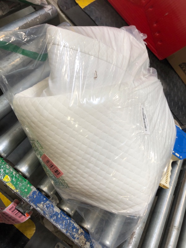 Photo 1 of **USED**Bed Bridge Twin XL to King Bed Converter Kit | Combine Twin XL Beds to King | Split King Gap Filler for Adjustable Bed | Mattress Connector for Bed | Non-Slip | Washable Cover | 80"X11.5" Extra Wide