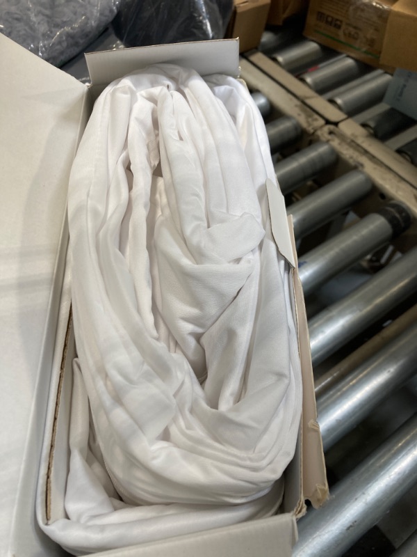 Photo 1 of AllerZip Smooth Encasement King (4-8 in. H)