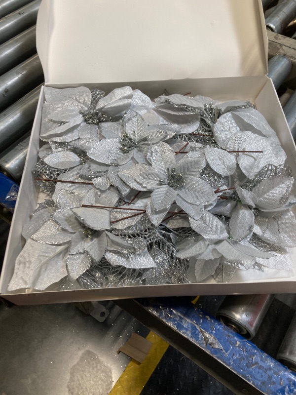Photo 1 of 24 Pcs 4 Styles Christmas Silver Metallic Mesh Glitter Artificial Poinsettia Flower Stems Tree Ornaments in Box for White Silver Christmas Tree Wreaths Floral Gift Winter Wedding Holiday Decoration