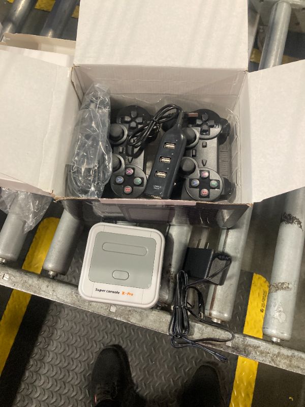 Photo 1 of ***missing remote*** Super Console X Pro Retro Game Console with 117000+ Games,TV & Game System in 1 Video Game Console, 4K TV HD/AV Output,Compatible with 63+ Emulators,with 2 Wireless Game Controllers