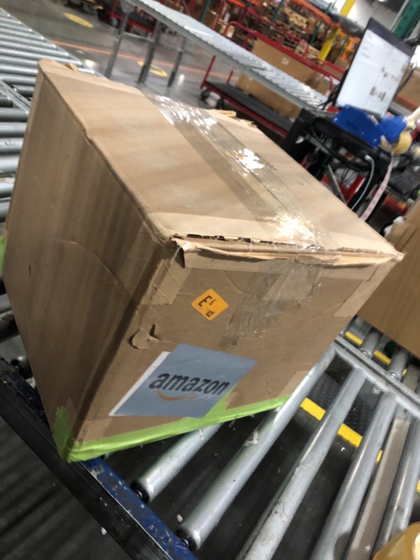 Photo 1 of R1 Concepts Front Rear Brakes and Rotors Kit |Front Rear Brake Pads| Brake Rotors and Pads| Ceramic Brake Pads and Rotors |fits 2017-2019 Kia Soul, 2019-2021 Kia Forte, 2020-2021 Kia Forte5