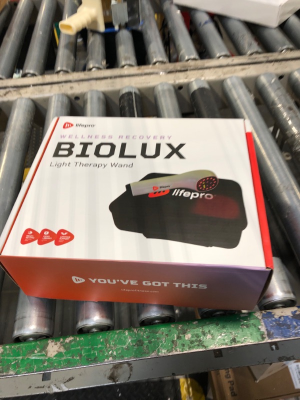 Photo 1 of Lifepro Infrared & Red Light Therapy Device for Joints & Muscles Pain Relief, Portable Near Infrared Light for Body & Face Inflammation, Compact & Effective Design - Use 3 wavelengths