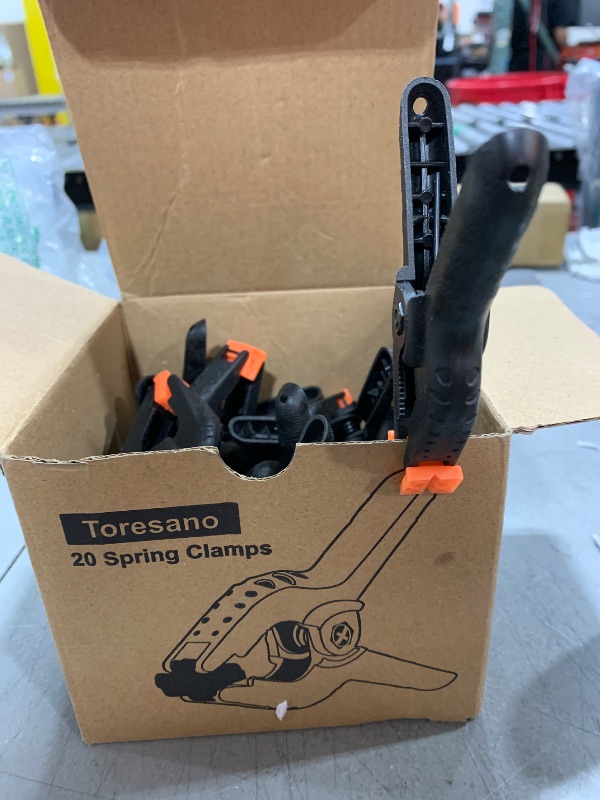 Photo 1 of 6 Inch Plastic Spring Clamps, 10 Pack Backdrop Clips Clamps for Crafts, Clamps for Backdrop Stand Outdoor