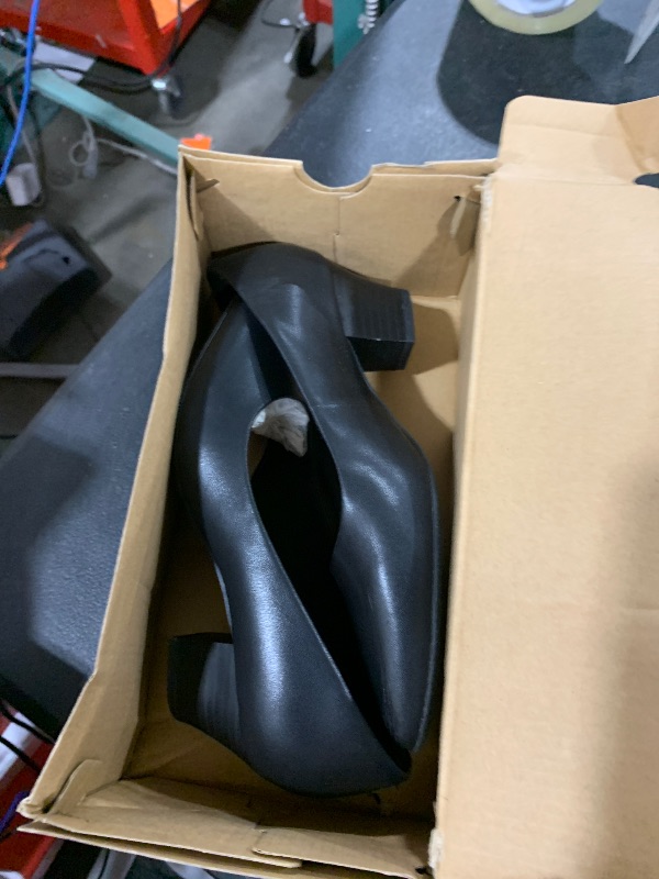 Photo 1 of Clarks womens Teresa Step Pump, Black Leather, 8 Wide US