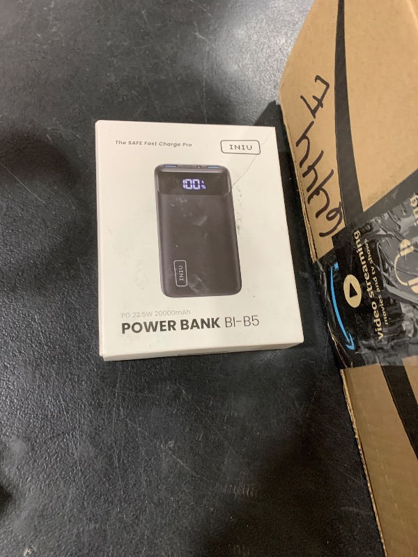 Photo 1 of INIU Portable Charger, 22.5W 20000mAh USB C in & Out Power Bank Fast Charging, PD 3.0+QC 4.0 LED Display Phone Battery Pack Compatible with iPhone 16 15 14 13 Pro Samsung S23 Google iPad Tablet, etc