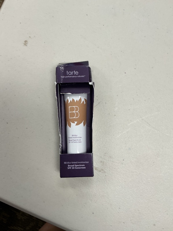 Photo 1 of tarte BB blur tinted moisturizer Broad Spectrum SPF 30 - tan (tan skin with a balance of warm & cool undertones) - full size
