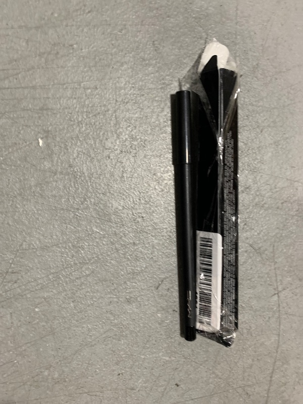 Photo 1 of MAC Eye Kohl Eyeliner-Smolder 1.36 g / 0.04 oz, Pencil