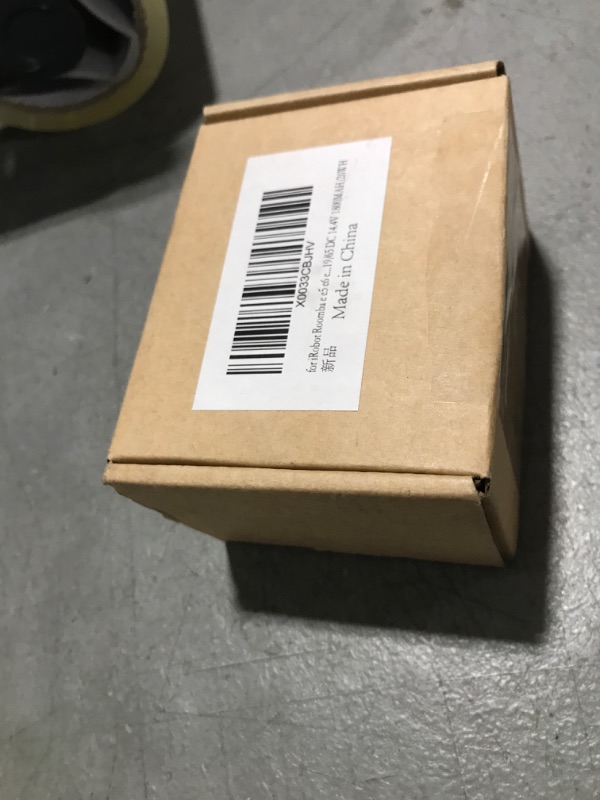 Photo 1 of for iRobot Roomba e e5 e6 e5150 e5152 e6198 and i i3 3150 i3+ 3550 i4 4150 i4+ 4552 i6 I7 i7158 i7+ 7150 7550 i8 Plus Replacement Lithium Ion Battery ABL-D1 4624864 4INR19/65 DC 14.4V 1800MAH/26WH