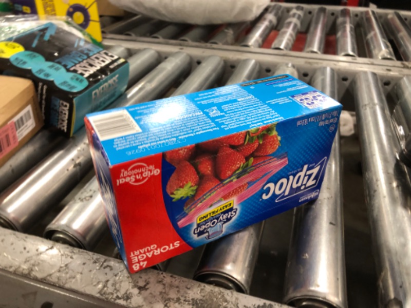 Photo 1 of 48CT QT Ziploc Bag