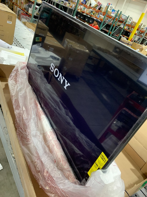 Photo 1 of Sony 50 Inch 4K Ultra HD TV X77L Series: LED Smart Google TV KD50X77L- 2023 Model, Black