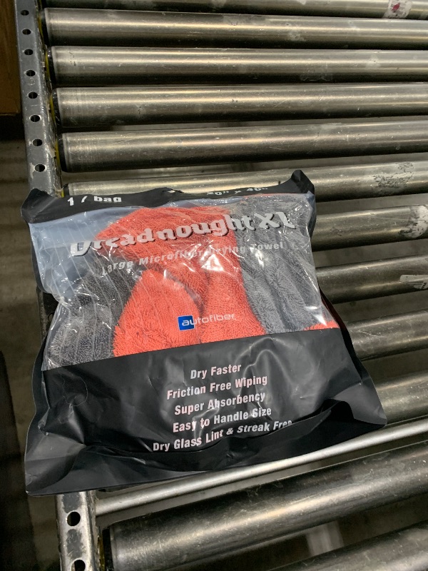 Photo 1 of Autofiber Dreadnought XL Microfiber Towel, Superior Absorbency for Drying Cars Red/Gray (20 inch x 40 inch)