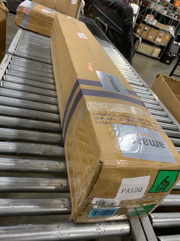 Photo 1 of QUENSIYE Mattress,Memory Foam Hybird Queen Mattress in a Box,Mattresses with Individually Wrapped Pocket Springs,Motion Isolation,Pressure Relief,Strong Edge Support,Fiberglass Free (12 Inch, Queen)