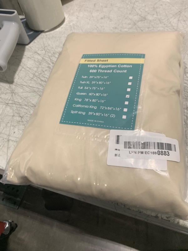 Photo 1 of 100% Egyptian Cotton Fitted Sheet Queen Size, 600 Thread Count, Single Fitted Sheet Only,8”-16" Deep Pocket Sheet, Soft & Elastic Sateen Weave Bottom Sheet for Home(Beige, Queen)