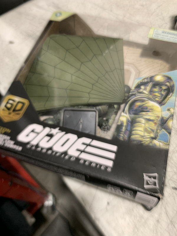 Photo 1 of G.I. Joe Classified Series 60th Anniversary Action Pilot - Halo (High Altitude Low Opening) Jumper, 6 Inch Action Figure with Parachute & 18 Accessories